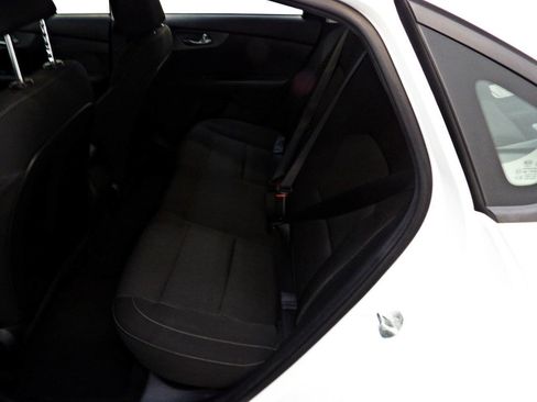 Used 2021 Kia Forte Sedan FWD image 10