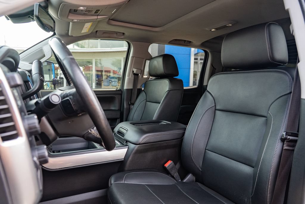 Used 2019 Chevrolet Silverado 2500 LTZ w/ Duramax Plus Package AWD/4WD image 23