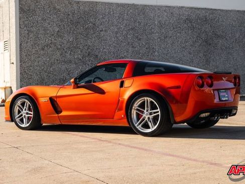 Used 2006 Chevrolet Corvette Z06 w/ Preferred Equipment Group image 3