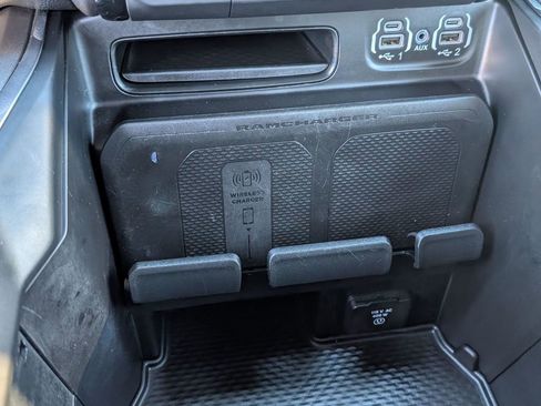 Used 2024 RAM 1500 Laramie image 34