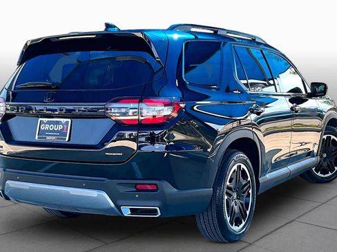 Used 2026 Honda Pilot image 13