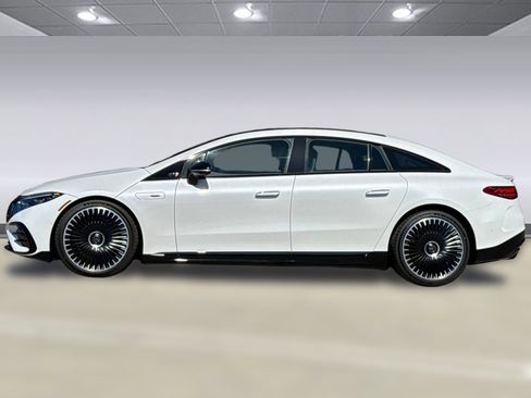 New 2025 Mercedes-Benz EQS AMG 4MATIC image 2
