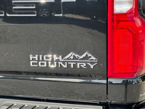 Used 2022 Chevrolet Silverado 3500 High Country w/ Safety Package II AWD/4WD image 36