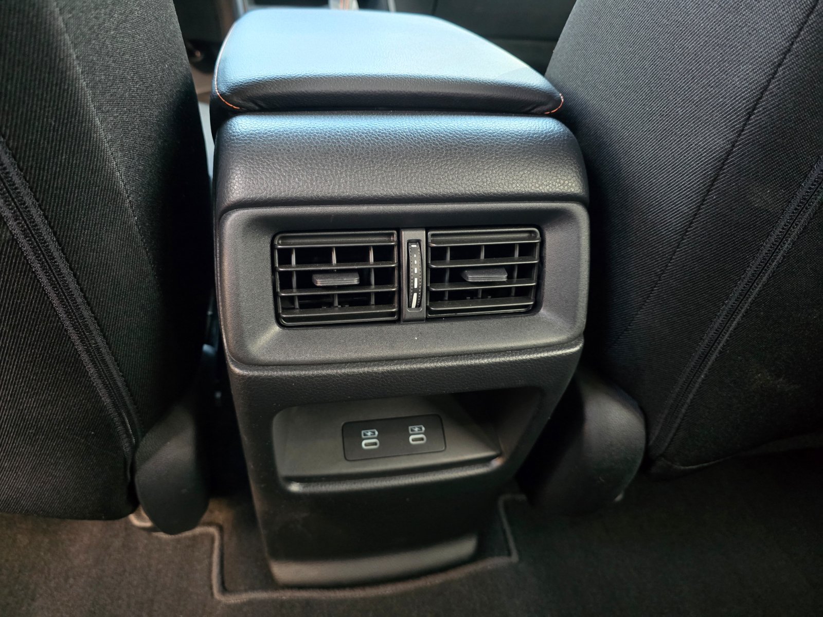 Used 2025 Honda CR-V Sport image 25