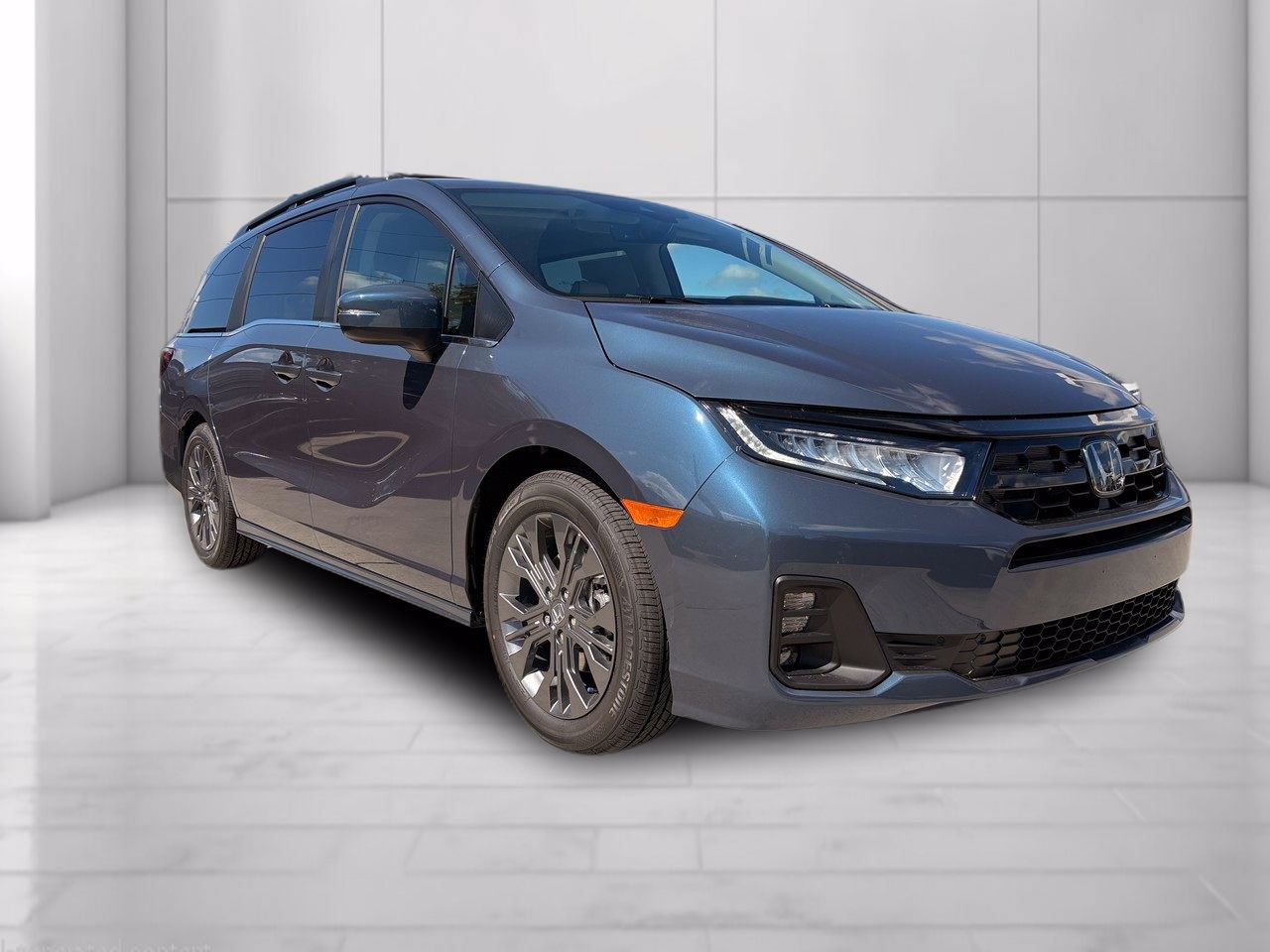 New 2027 Honda Odyssey Touring image 2