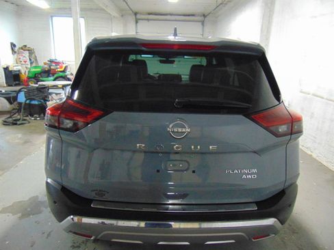 Used 2023 Nissan Rogue Platinum w/ Platinum Premium Package AWD/4WD image 5