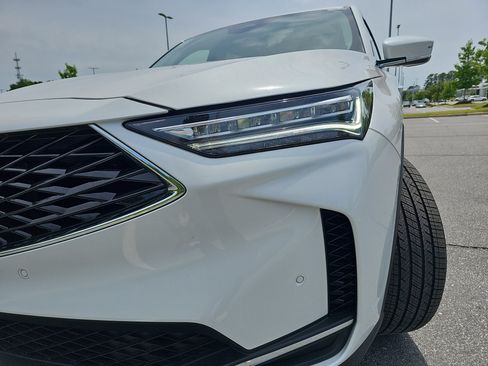 Certified 2026 Acura MDX FWD w/ Technology Package image 30