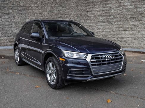 Used 2018 Audi Q5 2.0T Premium image 2