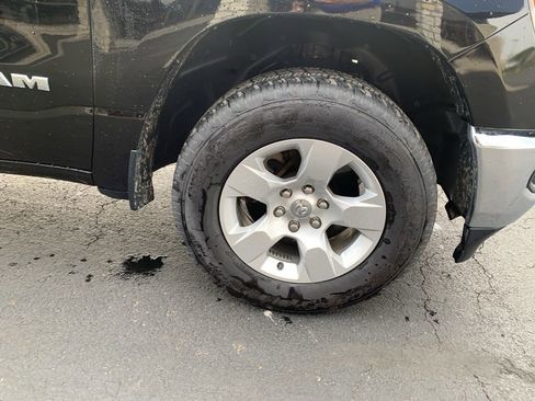 Used 2022 RAM 1500 Big Horn image 9