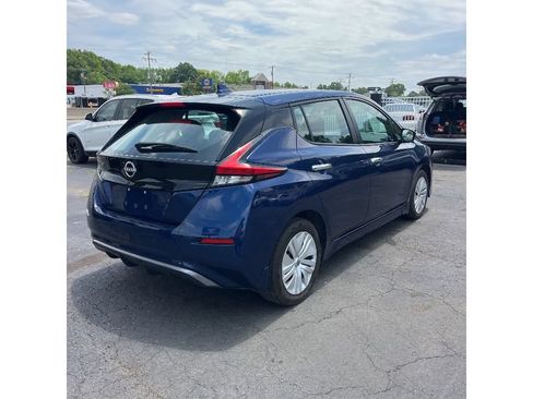 Used 2023 Nissan Leaf S FWD image 3