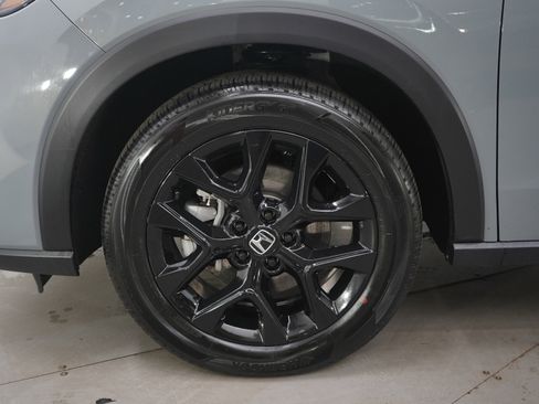 Used 2025 Honda HR-V Sport image 26