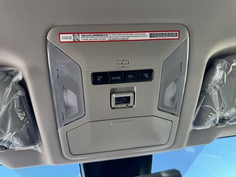 New 2025 Toyota RAV4 LE image 9