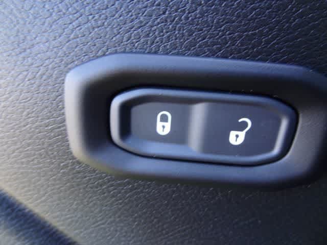 Used 2023 Jeep Wrangler Unlimited Sport AWD/4WD image 15