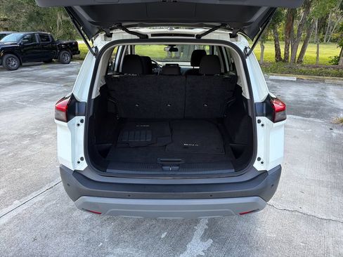 Certified 2023 Nissan Rogue S FWD image 29
