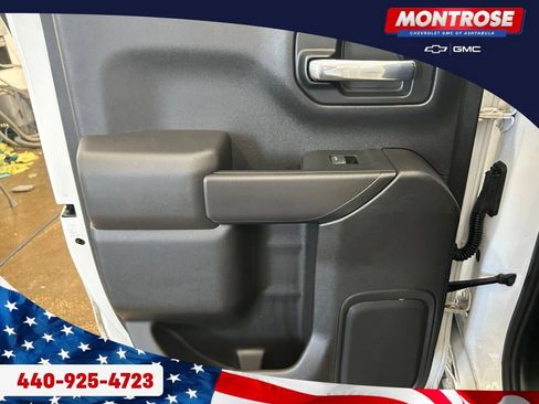 Used 2023 Chevrolet Silverado 1500 Custom AWD/4WD image 21