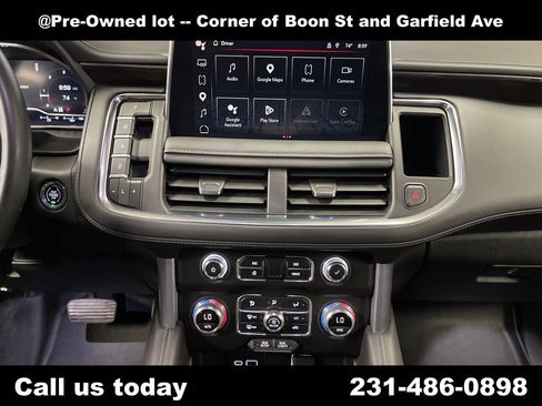 Used 2023 GMC Yukon XL SLE w/ Gmc Pro Safety Plus Package AWD/4WD image 19