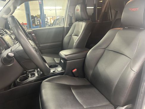 Used 2021 Toyota 4Runner TRD Off-Road Premium image 12