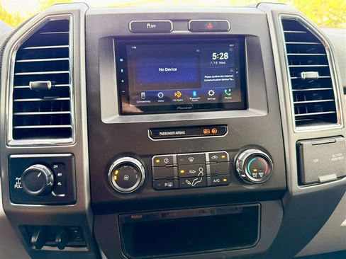 Used 2018 Ford F250 XLT w/ XLT Value Package AWD/4WD image 20
