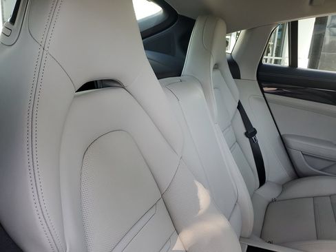 Used 2023 Porsche Panamera Platinum Edition RWD image 25