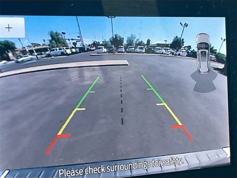 Used 2022 Ford Explorer XLT image 13