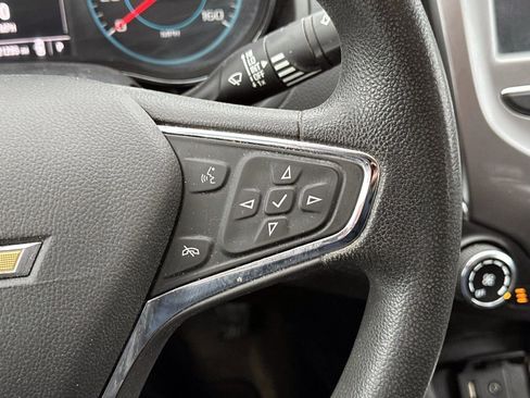 Used 2018 Chevrolet Cruze LT w/ Convenience Package image 21