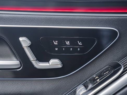 Certified 2022 Mercedes-Benz S 580 4MATIC Sedan image 37