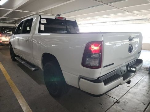 Used 2022 RAM 1500 Big Horn AWD/4WD image 3