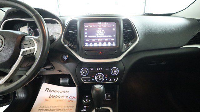 Used 2015 Jeep Cherokee Limited AWD/4WD image 13
