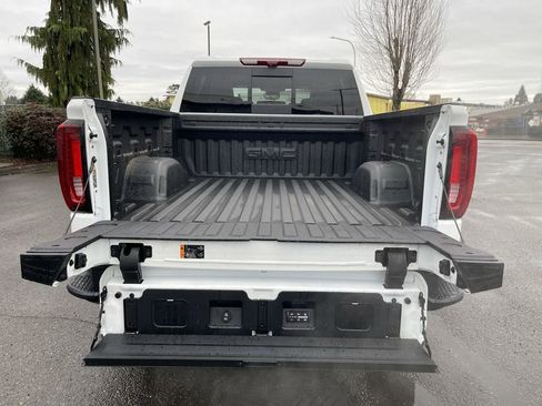 New 2026 GMC Sierra 1500 AT4X image 27
