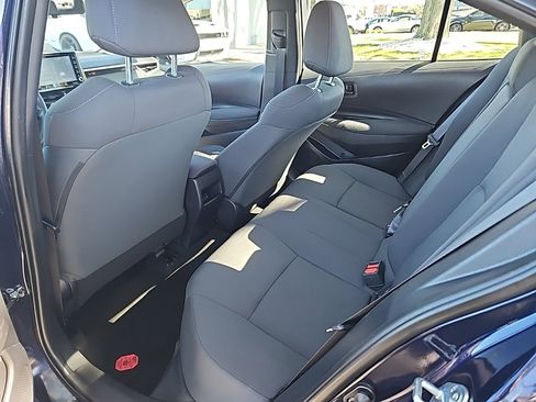 Used 2022 Toyota Corolla LE image 36