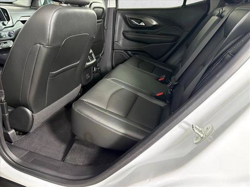 Used 2023 GMC Terrain SLT FWD image 22
