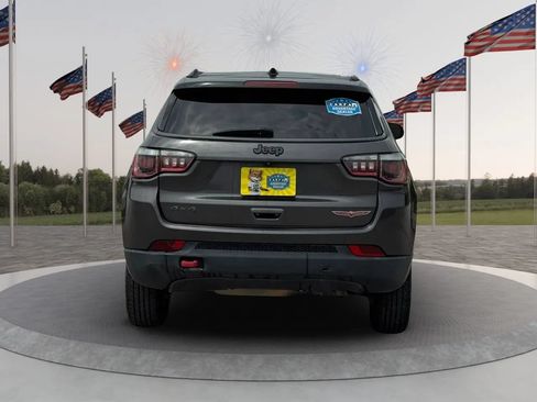 Used 2019 Jeep Compass Trailhawk AWD/4WD image 7