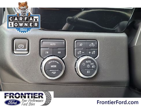 Used 2024 GMC Sierra 1500 SLT image 16