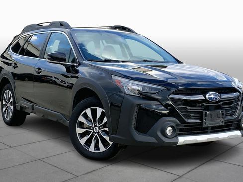 Used 2023 Subaru Outback Limited image 2