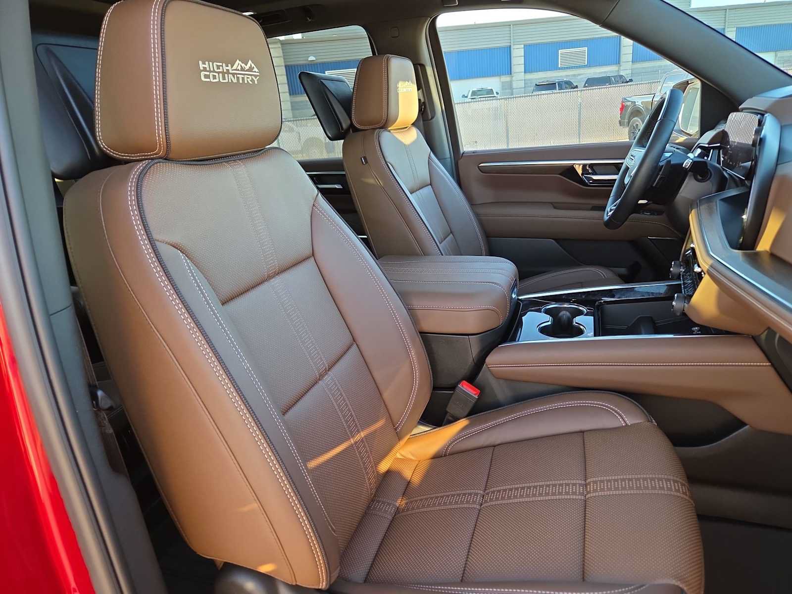 Used 2026 Chevrolet Tahoe High Country AWD/4WD image 18