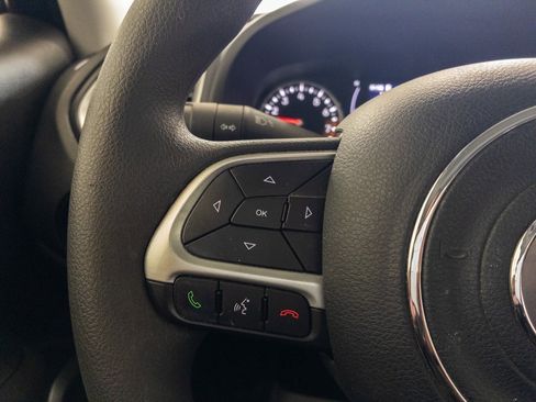 Used 2021 Jeep Renegade Sport image 26