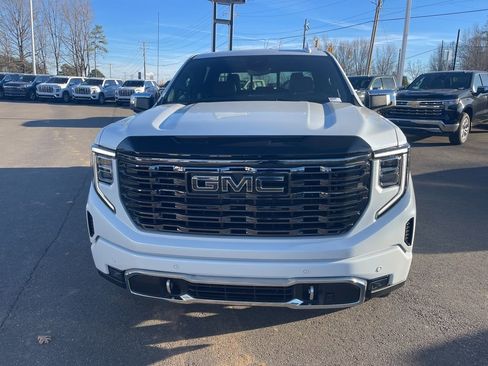 New 2026 GMC Sierra 1500 Denali Ultimate w/ LPO, Black Badging Package image 8