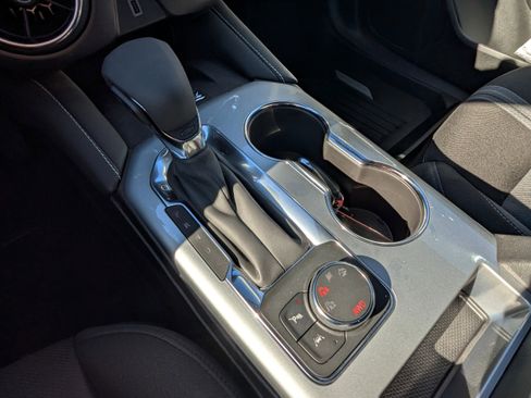 New 2025 Chevrolet Blazer LT w/ Convenience Package image 11