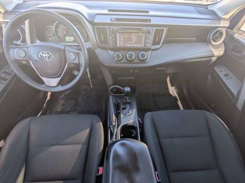 Used 2016 Toyota RAV4 LE FWD image 13