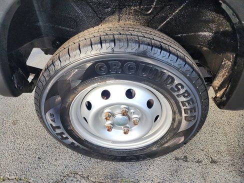 Used 2019 RAM ProMaster 3500 w/ Premium Appearance Group image 16