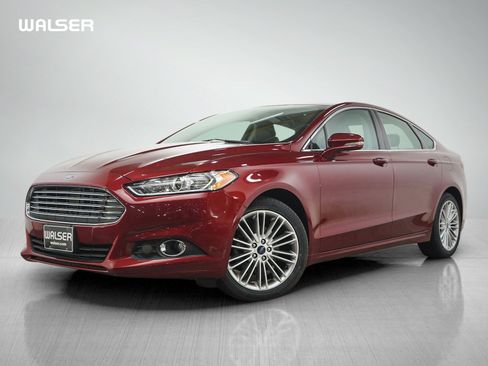 Used 2015 Ford Fusion SE w/ Equipment Group 202A FWD image 1