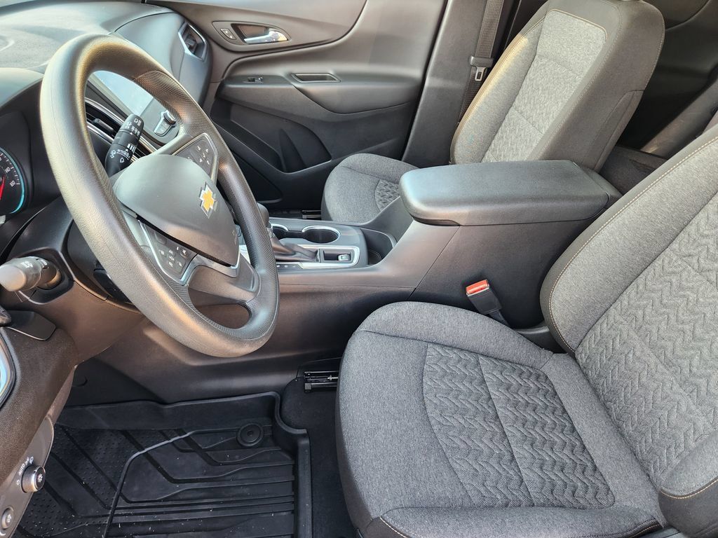 Certified 2023 Chevrolet Equinox LT w/ LPO, Floor Liner Package AWD/4WD image 13
