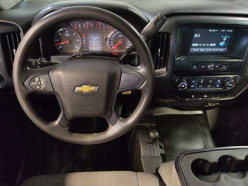 Used 2019 Chevrolet Silverado 1500 W/T w/ WT Convenience Package AWD/4WD image 22