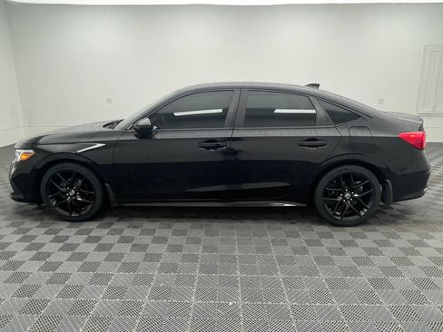 Used 2022 Honda Civic Sport image 10