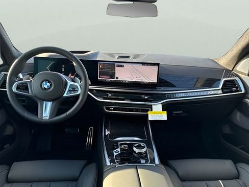 New 2026 BMW X7 xDrive40i w/ Executive Package AWD/4WD image 12