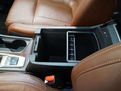 Used 2019 Subaru Ascent Touring AWD/4WD image 27