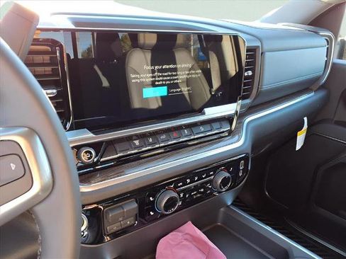 New 2026 Chevrolet Silverado 2500 LT image 5