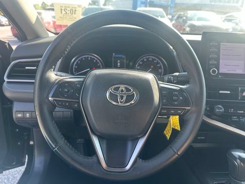 Used 2024 Toyota Camry SE FWD image 13