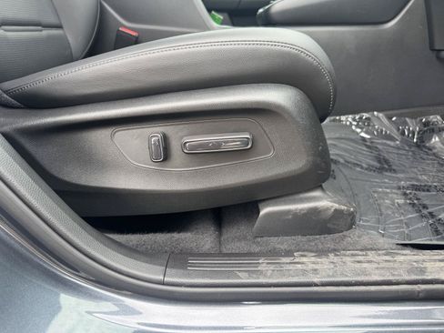 Used 2025 Honda CR-V EX-L image 39