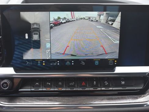 Used 2023 Chevrolet Silverado 1500 LTZ w/ LTZ Convenience Package II AWD/4WD image 24